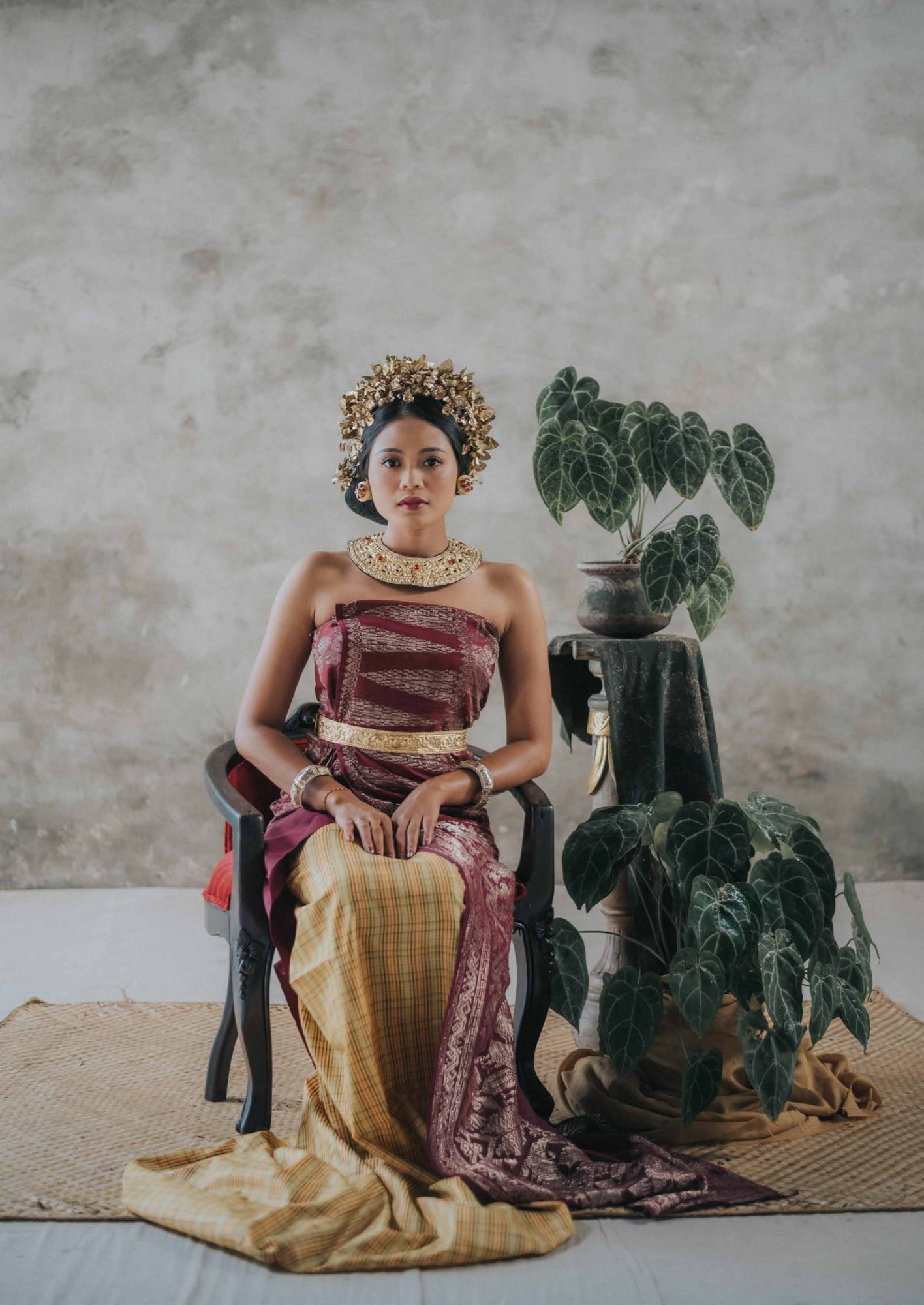 Indira Laksmi traditional Balinese costume photoshoot, photo 12